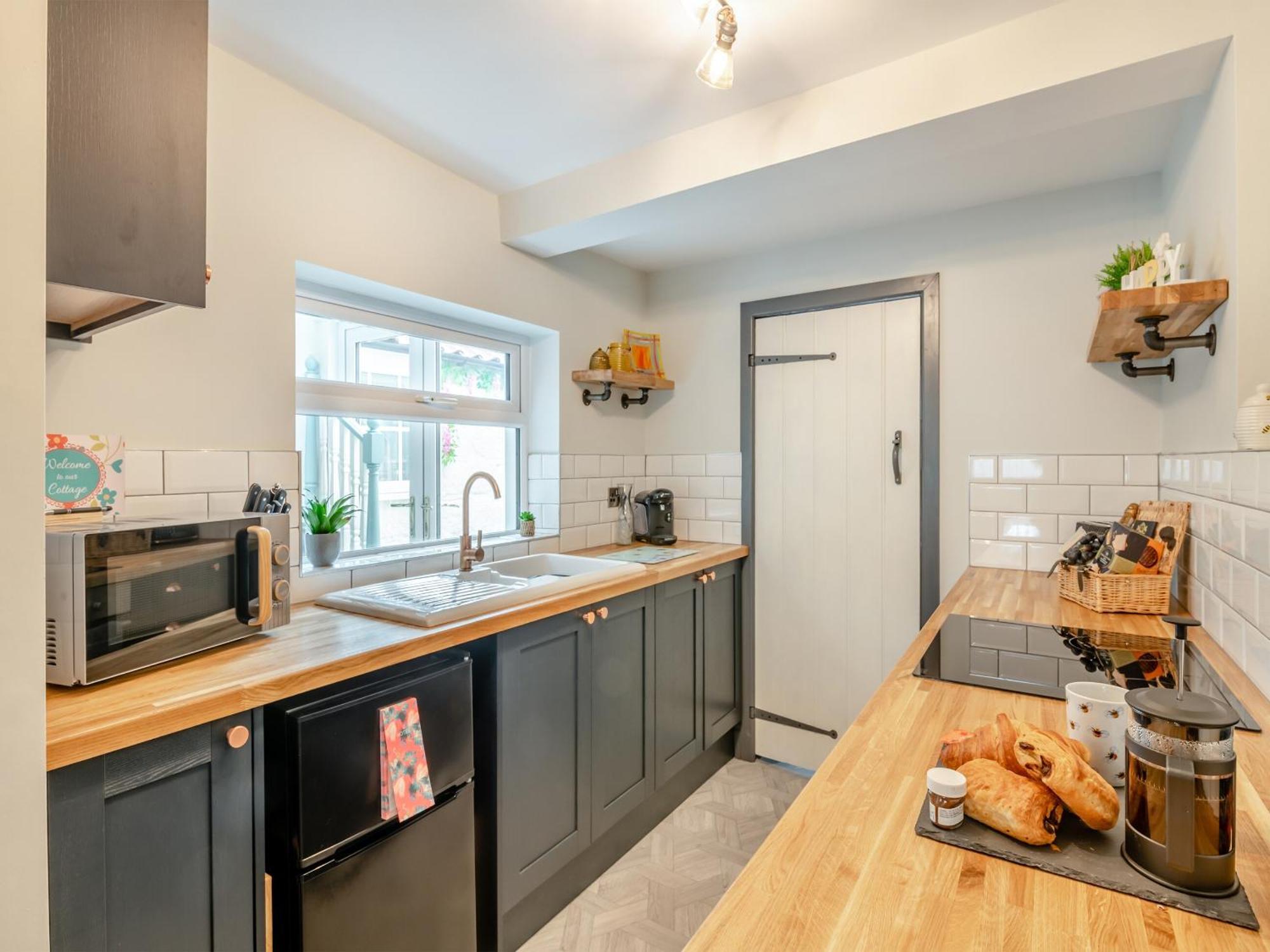 Villa The Tipsy Bee At 143, Guisborough Exterior foto